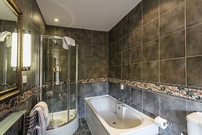 Dalhousie Castle Hotel & Spa