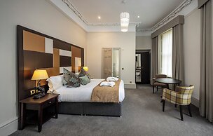 Albany Hotel