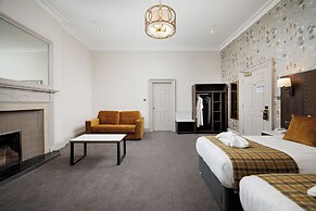 Albany Hotel