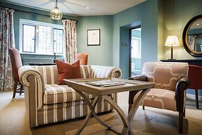 Bear of Rodborough Hotel