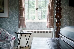 Bear of Rodborough Hotel