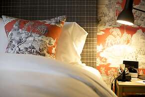 Bear of Rodborough Hotel