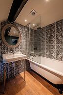 Bay Tree Hotel