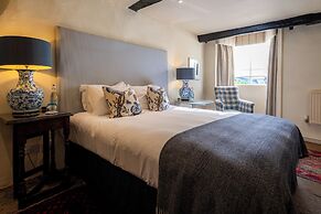 Bay Tree Hotel