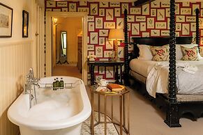 Bay Tree Hotel