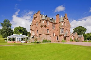 Cringletie House Hotel