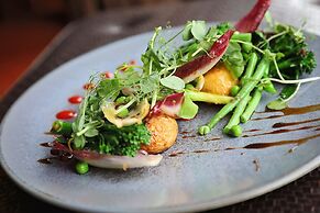 Cringletie House Hotel