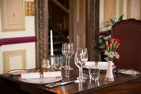 Cringletie House Hotel