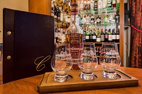 Cringletie House Hotel