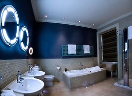 Cringletie House Hotel