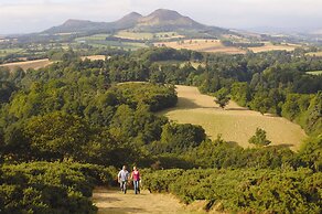 Cringletie House Hotel