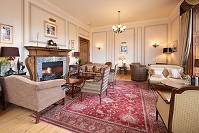 Cringletie House Hotel