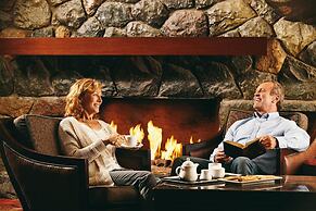 Harrison Hot Springs Resort and Spa