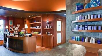 Harrison Hot Springs Resort and Spa