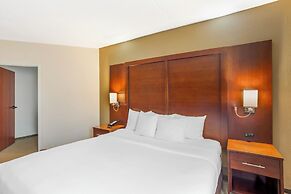 Comfort Suites State College near Penn State