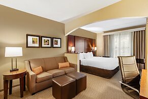 Comfort Suites State College near Penn State