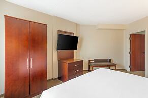 Comfort Suites State College near Penn State