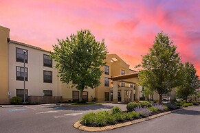 Comfort Suites State College near Penn State
