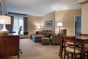 Comfort Suites State College near Penn State