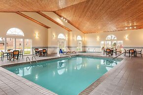 Country Inn & Suites by Radisson, Ames, IA