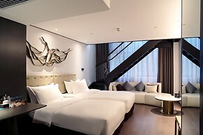 Holiday Inn Zhengzhou by IHG