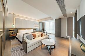 Holiday Inn Zhengzhou by IHG