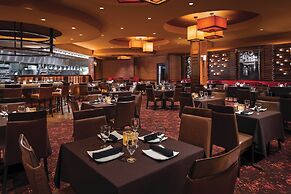 Harrah's Joliet Casino & Hotel - A Caesars Rewards Destination