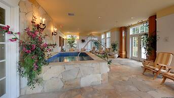 Hilton Grand Vacations Club Tremblant Canada