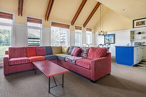 Hilton Grand Vacations Club Tremblant Canada