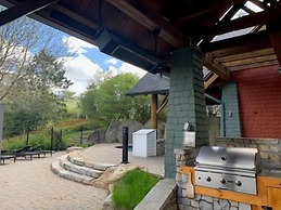 Hilton Grand Vacations Club Tremblant Canada