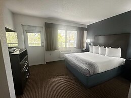 AmericInn by Wyndham Menominee