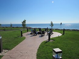 AmericInn by Wyndham Menominee