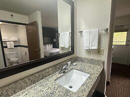 AmericInn by Wyndham Menominee