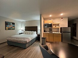 AmericInn by Wyndham Menominee