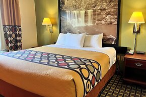 Super 8 by Wyndham Madison IN