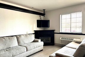 Super 8 by Wyndham Madison IN