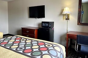 Super 8 by Wyndham Madison IN