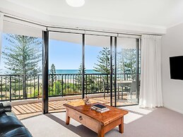 Mantra Coolangatta Beach