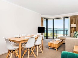 Mantra Coolangatta Beach