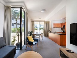 Mantra Coolangatta Beach