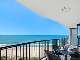 Mantra Coolangatta Beach