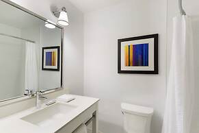 Four Points by Sheraton Surrey