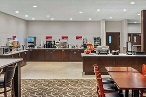 Best Western Plus Pitt Meadows Inn & Suites
