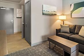 Best Western Plus Pitt Meadows Inn & Suites