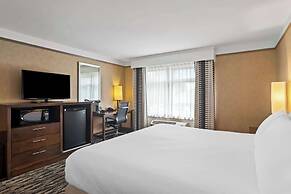 Best Western Plus Pitt Meadows Inn & Suites