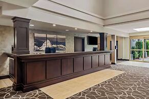 Best Western Plus Pitt Meadows Inn & Suites