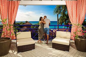 Deja Resort All Inclusive