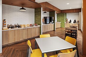 Fairfield Inn & Suites by Marriott Cedar Rapids North
