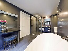 The Sebel Melbourne Flinders Lane