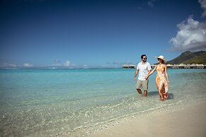 Sofitel Kia Ora Moorea Beach Resort